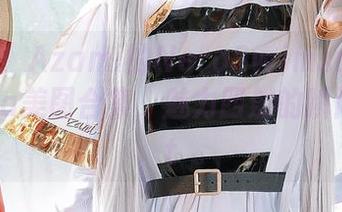 别错过！Azami的NeroSwimsuitFateExtra美图合集，魅力四射的瞬间！.txt