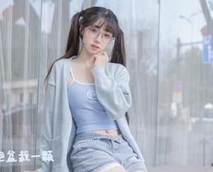 CANDY糖果画报 – 清新泳池风光下的王诗琪私房原图，展现无限魅力.txt