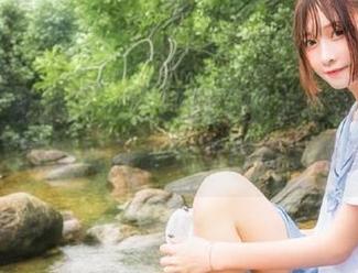 GIRLT果团网 – 在线探索蜜桃Q妹儿黑丝写真，感受她带来的别样视觉盛宴.txt