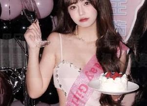 GIRLT果团网 – 极致野性美：龚玥菲豹纹图册免费奉送，尽情享受视觉盛宴！.txt