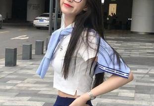MFStar模范学院 – 徐微微mia女王倾情奉上，华丽美图图包让你沉浸在视觉盛宴中.txt