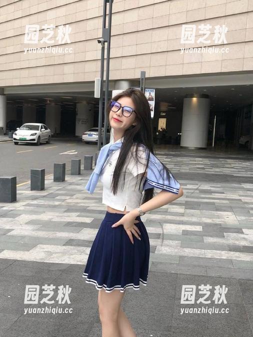 MFStar模范学院 - 徐微微mia女王倾情奉上，华丽美图图包让你沉浸在视觉盛宴中.txt