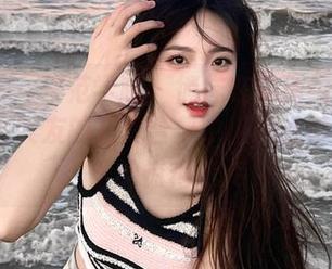 MFStar模范学院 – 徜徉在柳侑绮Sevenbaby女友的写真合集中，感受每一份资源的惊艳.txt