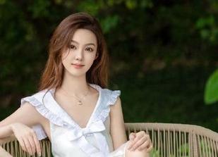 MFStar模范学院 – 不只是穿和服，柳侑绮Sevenbaby的照片美图里隐藏着的时尚密码！.txt