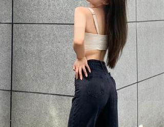 MFStar模范学院 – 时尚女神韩好甜的皮衣美图，超高颜值套图带你进入时尚世界！.txt