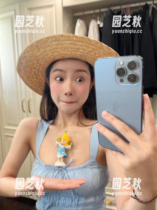 MFStar模范学院 - 迷人黄乐然校园写真：美图壁纸分享你的青春时光.txt