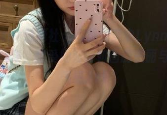 MiStar魅妍社 – 高清刘奕宁Lynn棉袜写真合集，感受她如诗如画的美丽与艺术气息.txt