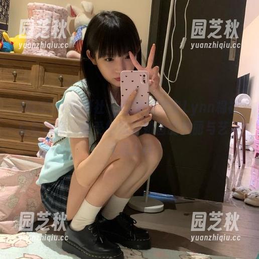 MiStar魅妍社 - 高清刘奕宁Lynn棉袜写真合集，感受她如诗如画的美丽与艺术气息.txt