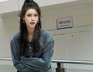 MiiTao蜜桃社 – E杯奶茶少女高清作品大放送：解锁神秘少女的生活，下载这个独特视角的瞬间!.txt