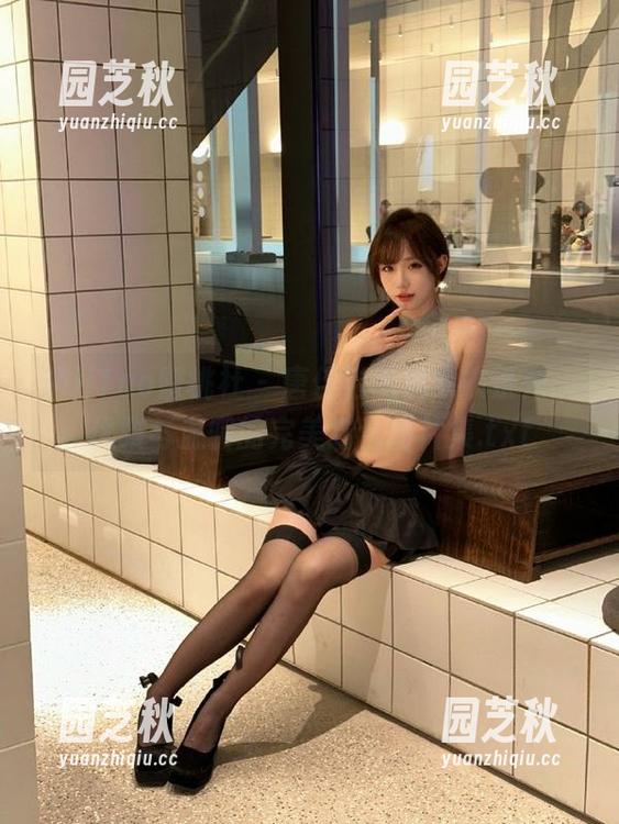 MiiTao蜜桃社 - 唐佳怡私房毛衣系列，优雅与温暖的完美结合图片集.txt