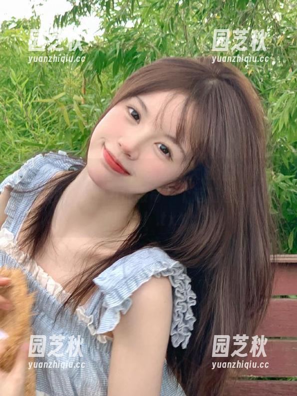 MiiTao蜜桃社 - 高清套图大放送！露西Lucy用透明魅力征服每一个追随者，敬请期待！.txt
