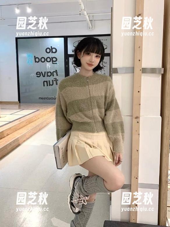 MyGirl美媛馆 - 小尤奈女王最新作品，绽放青春气息，绚烂夺目的视觉盛宴.txt