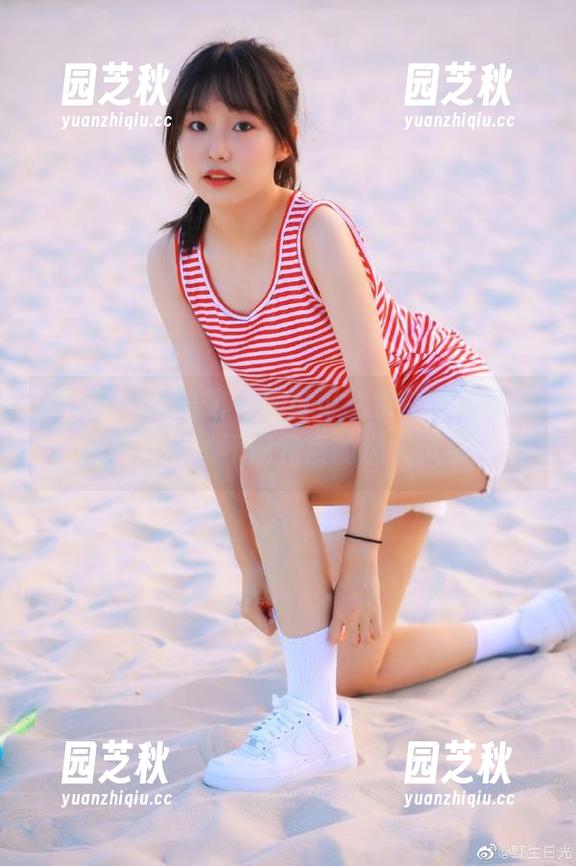 MyGirl美媛馆 - 李可可兔女郎写真作品，图片捕捉她不同角度的迷人风采.txt