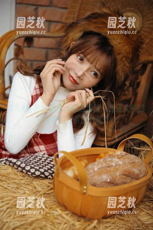SSA丝社 - 追随美丽的足迹：嘉丽女神的写真作品集资源分享.txt