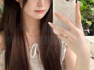 甜美之姿，Seele麦麦裸足写真更新中！快抢先欣赏原图吧！.txt