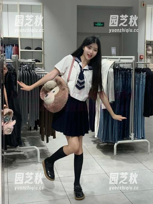 TGOD推女神 - 潇同学的全套礼服作品，浸润在浪漫与优雅的氛围中.txt