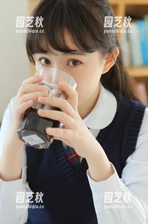 UGirls尤果网 - 梦露的魅力展现：Miko马欣悦为您献上独特美图写真体验.txt