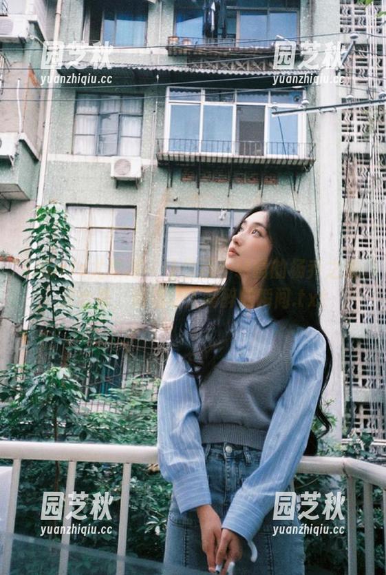 UGirls尤果网 - 让你目不转睛的杨乔之美足合集，精选让人陶醉的瞬间.txt