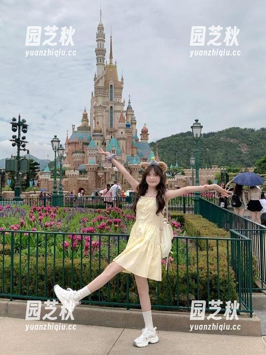 UGirls尤果网 - 赵娜娜福利来袭，吊带写真照片免费送，快来围观她的美丽吧！.txt