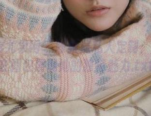 UGirls尤果网 – 陈雅漫私人定制：性感睡衣图包展现她的独特魅力.txt