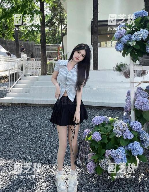 UGirls尤果网 - 韩乐优长腿摄影合集：尽情分享她优雅与性感交织的视觉盛宴.txt