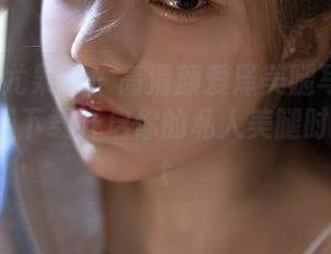UGirls尤果网 – 高清颜爱泽美腿写真大放送，免费下载开启你的私人美腿时刻！.txt
