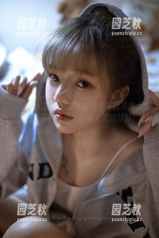 UGirls尤果网 - 高清颜爱泽美腿写真大放送，免费下载开启你的私人美腿时刻！.txt