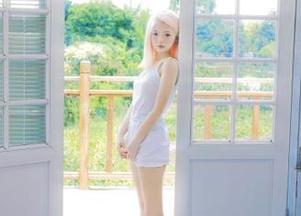 XIAOYU语画界 – 小尤奈最新长腿写真分享，免费美图带你领略新视野！.txt