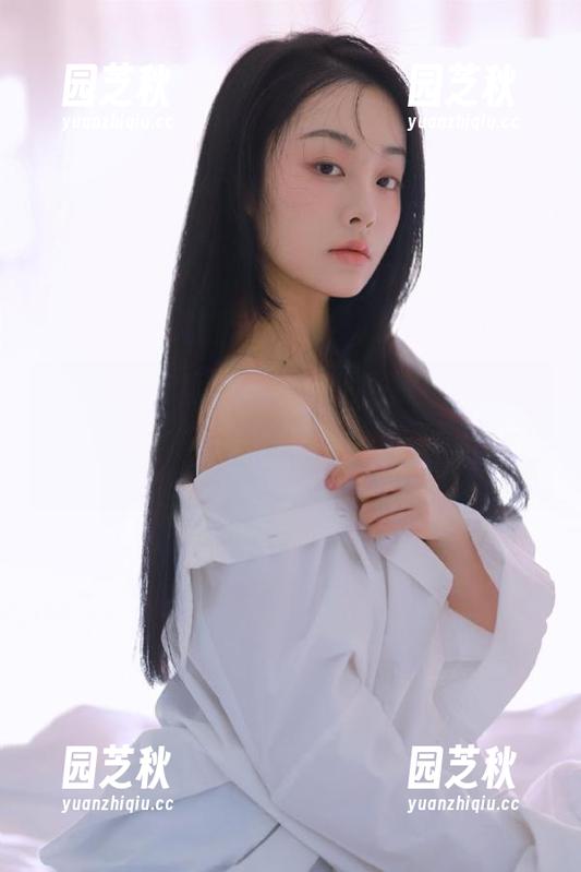 XIAOYU语画界 - 一起欣赏徐莉芝Booty海边写真合集：夏日浪潮下的清新图片.txt