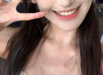 Xiuren秀人网 – 穿越时光，Elise谭晓彤学姐的写真图集唤醒你心底的回忆.txt