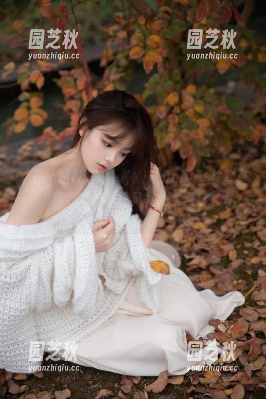 Xiuren秀人网 - 《Kikibaby丝袜写真合集》，探索她独特风格的资源与魅力.txt
