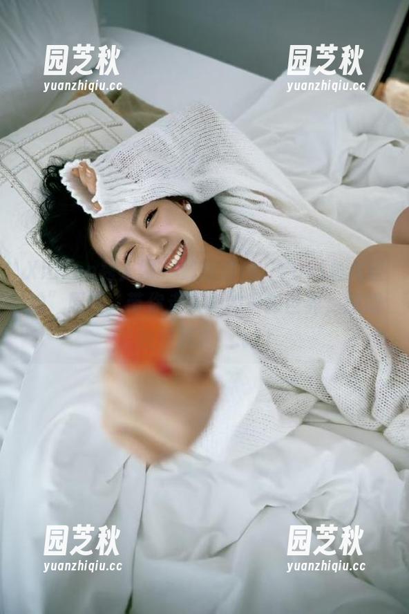 Xiuren秀人网 - 最新推出“Yuki鱼儿自拍”原图，带你走入她的摄影世界，感知独特视角！.txt