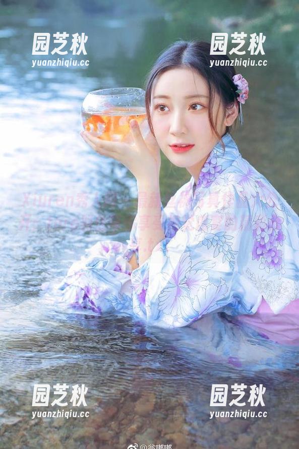 Xiuren秀人网 - 最新丝袜写真作品大公开：toro羽住带你享受视觉盛宴的精彩分享.txt