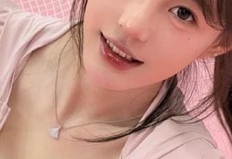 Xiuren秀人网 – 最新小橘子orange蕾丝写真，完美诠释了浪漫与优雅的完美结合！.txt