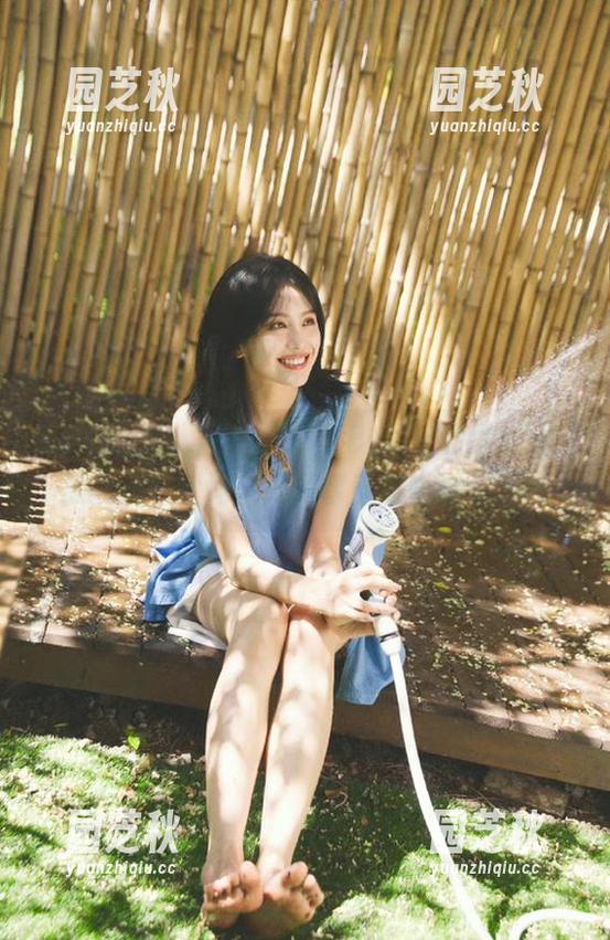 Xiuren秀人网 - 徐莉芝Botty私房美图：双人美好瞬间，尽情享受甜蜜时光.txt