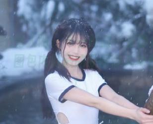 Xiuren秀人网 – 不一般的‘文静儿双人’写真，图包内隐藏的原图令人捧腹！.txt