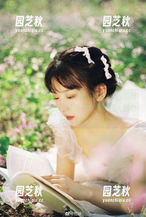 Xiuren秀人网 - 瞬间被晓茜sunny的丝袜套图下载俘获，感受不一样的撩人魅力吧！.txt