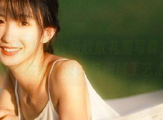 Xiuren秀人网 – 杨欣欣礼服写真，观看原图体验绝美设计与细腻工艺.txt