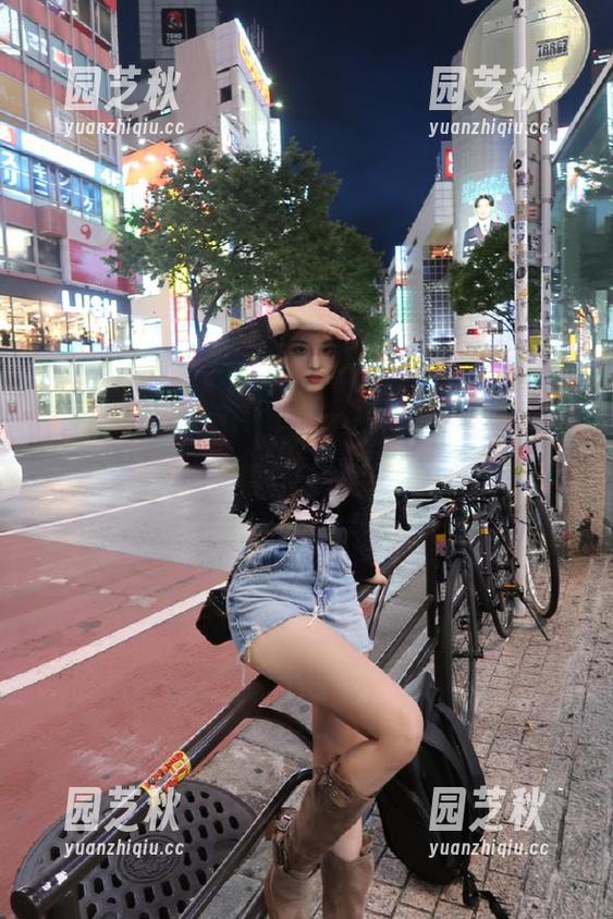 Xiuren秀人网 - 王曼柔空姐写真，精彩瞬间让你尽情观看与感受空中的浪漫.txt