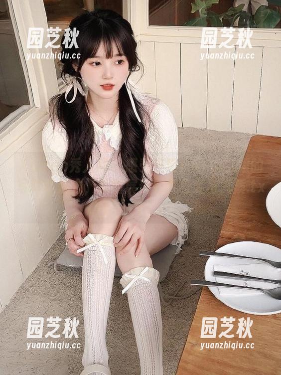 Xiuren秀人网 - 感受瑞瑞ruirui空姐的写真集魅力，原图展现完美身姿与气质.txt