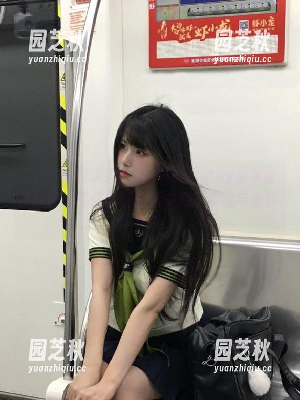 Xiuren秀人网 - 精美瑶瑶baby居家全套原图，带你领略生活中的小幸福与温馨.txt
