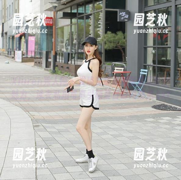 Xiuren秀人网 - 发现艾栗栗栗栗栗栗吖的魅力，泳衣私拍写真引领夏日时尚潮流.txt