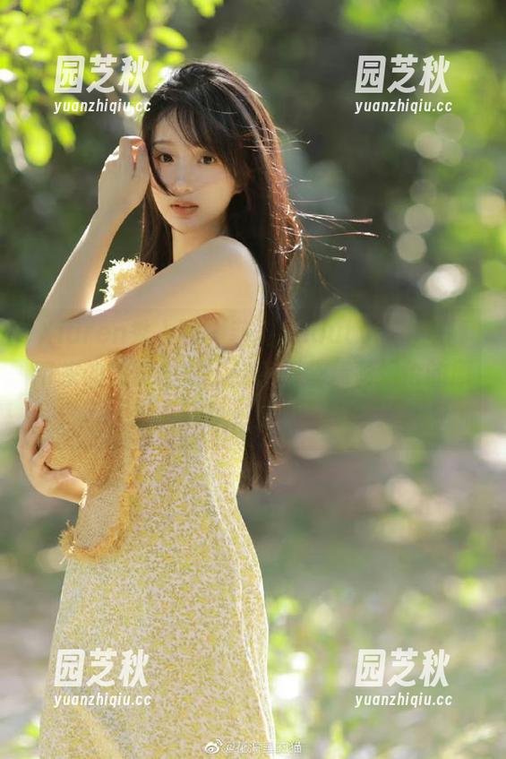 Xiuren秀人网 - 菲儿beauty白色写真带来的视觉盛宴，分享那些精彩绝伦的原图，让梦幻成真！.txt