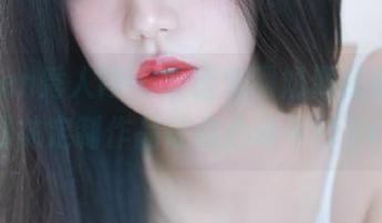 Xiuren秀人网 – 软糖爱喝奶倾情奉献，网袜定制作品让你心动不已.txt