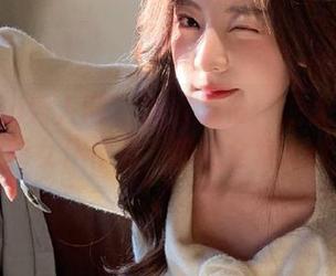 Xiuren秀人网 – 独家发布：龙女宝宝最新女仆作品，惊艳全场.txt