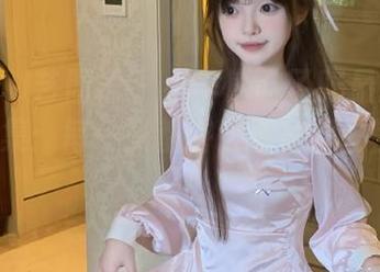 YITUYU艺图语 – 小羊崽吃了吗最新裸足写真合集：每一张都讲述着故事的图集.txt