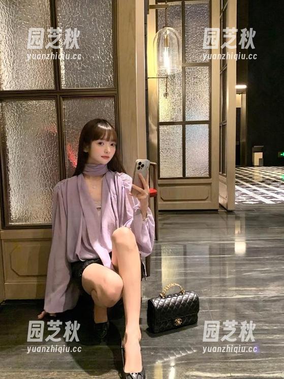 YouMi尤蜜荟 - 原图高清：Emily顾奈奈酱瑜伽艺术之美，尽在掌握之间.txt