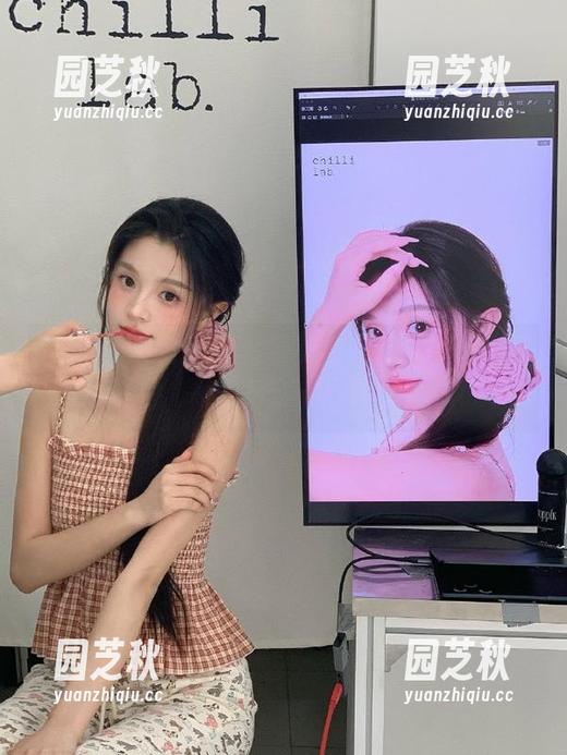YouMi尤蜜荟 - 高清美图齐聚：黄乐然花嫁系列，探索浪漫与优雅的结合.txt
