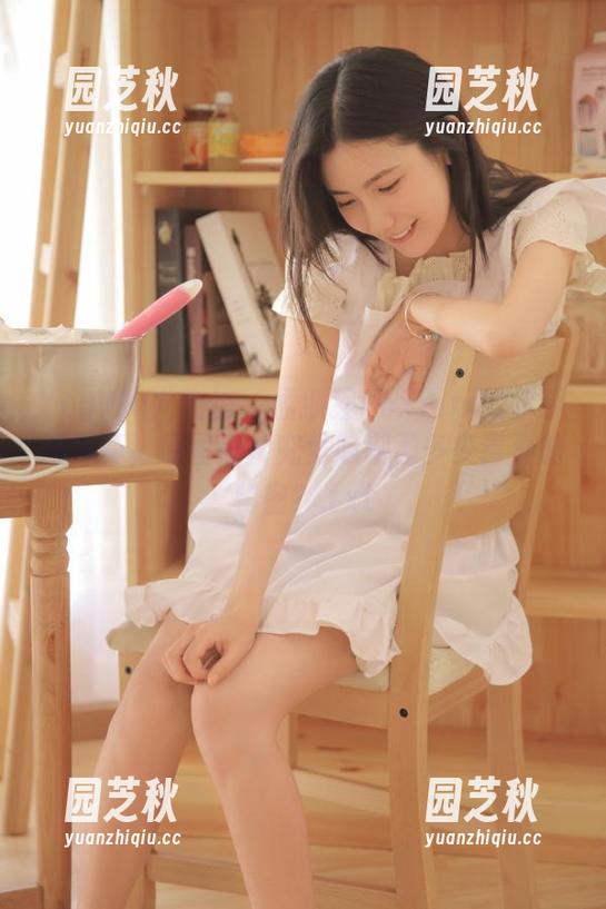 YouWu尤物馆 - 孟狐狸FoxYini的水手服写真，原图照片究竟隐藏了多少青春的秘密？.txt
