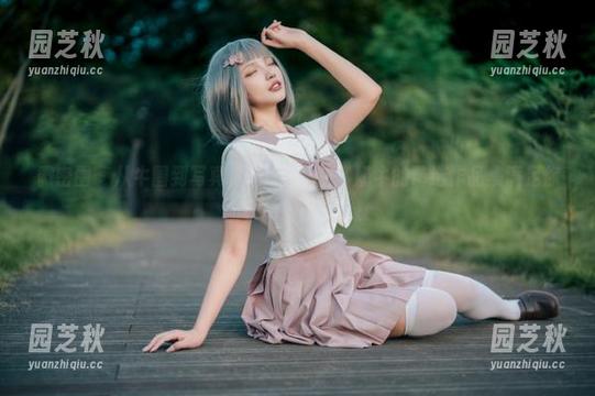 微密圈 - 从牛圈到写真，YuYu超甜丫奶牛的精选作品集满足你所有的想象！.txt